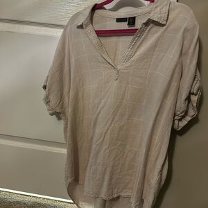 Tahari blouse beige.
